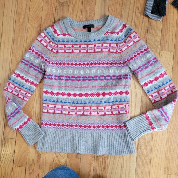J. Crew Women's Fair Isle 100% Wool Sweater Size XS Gray Red Purple - Picture 3 of 6